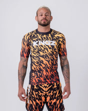 Lade das Bild in den Galerie-Viewer, Rashguard Kingz Flame
