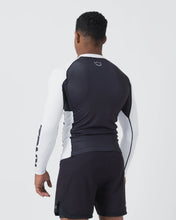 Load image into Gallery viewer, Rashguard Kingz Ranked Performance V2 Long Sleeve - White
