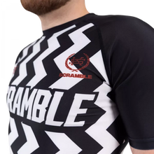 Lade das Bild in den Galerie-Viewer, Scramble Ranked Rashguard V5- Schwarz
