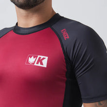 Lade das Bild in den Galerie-Viewer, Rashguard Kingz Krown Kurzarmat
